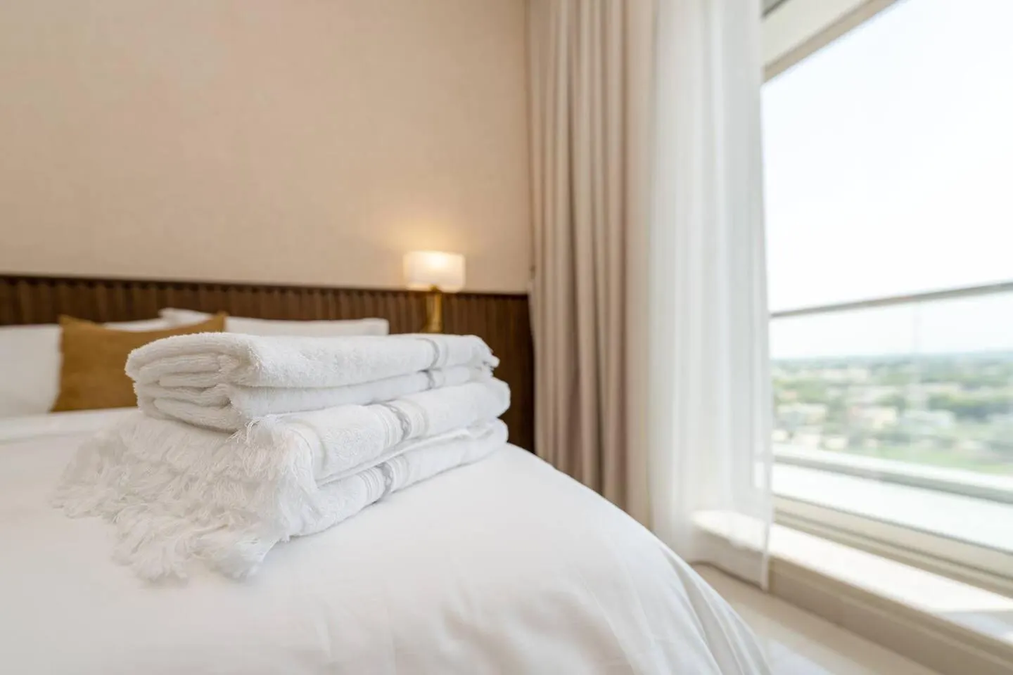 Special August Rates - Elegant Studio - Golf Views Dubai